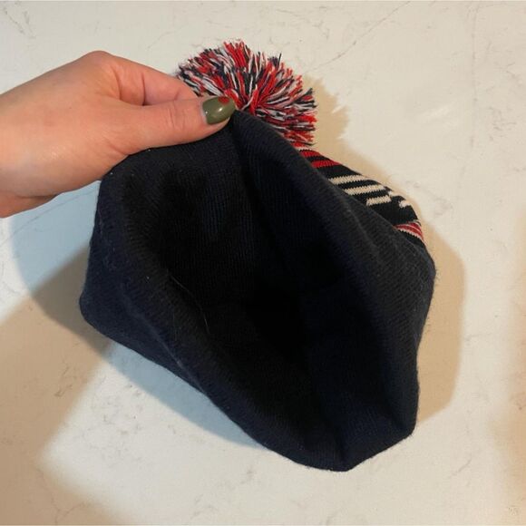New York Rangers Pom Pom Beanie Hat with Cuff Black Red OS - Picture 4 of 8
